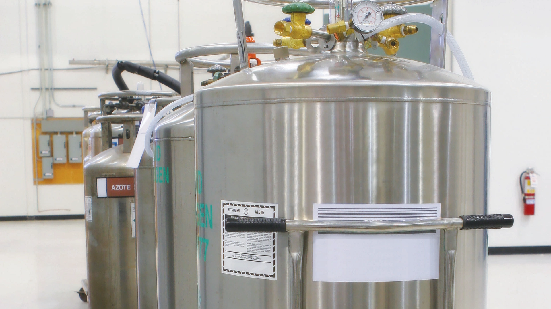 Cryogenic